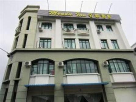 Mendu Inn Кучинг Екстериор снимка